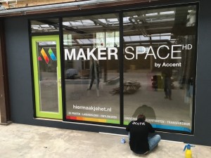 makerspace-harderwijk-belettering-gevel